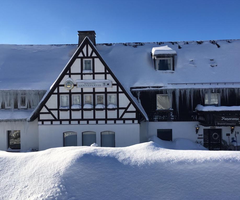 Berghotel Lenneplaetze Winterberg Exterior foto